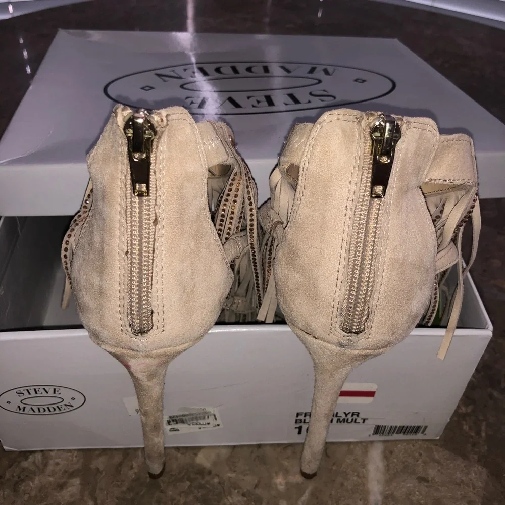 🎊🔥Steve Madden Beige/Tan Heels🔥🔥 - Picture 7 of 7